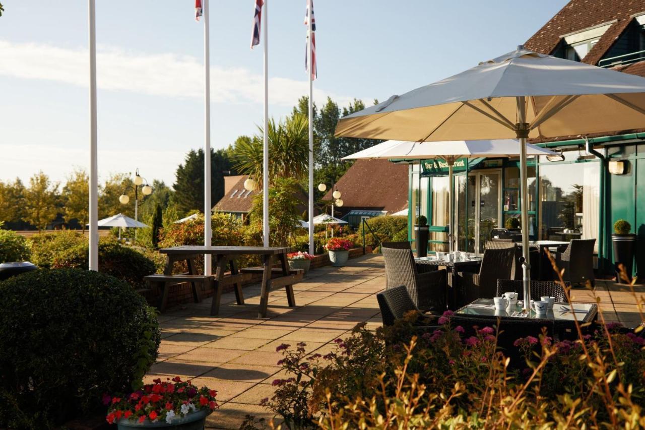 Ufford Park Resort Вудбридж Екстер'єр фото