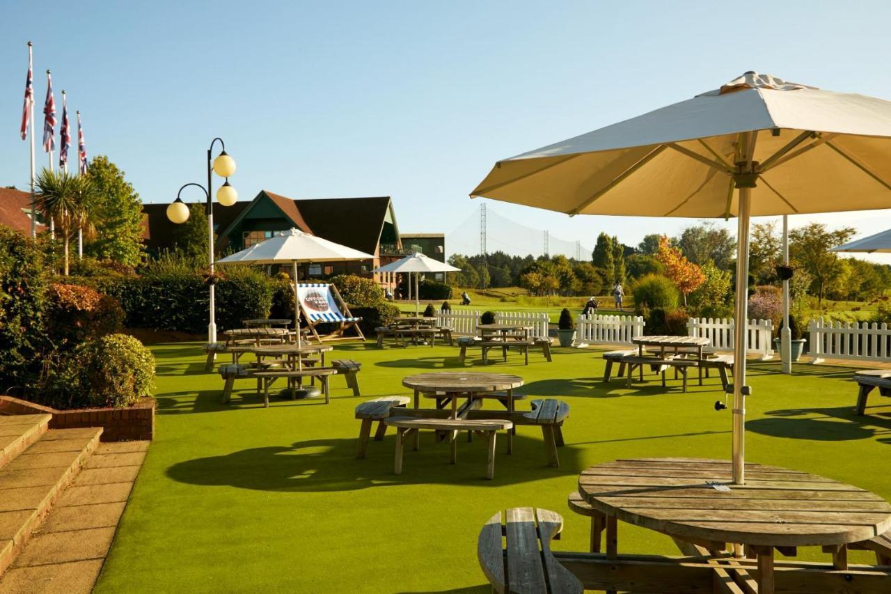 Ufford Park Resort Вудбридж Екстер'єр фото
