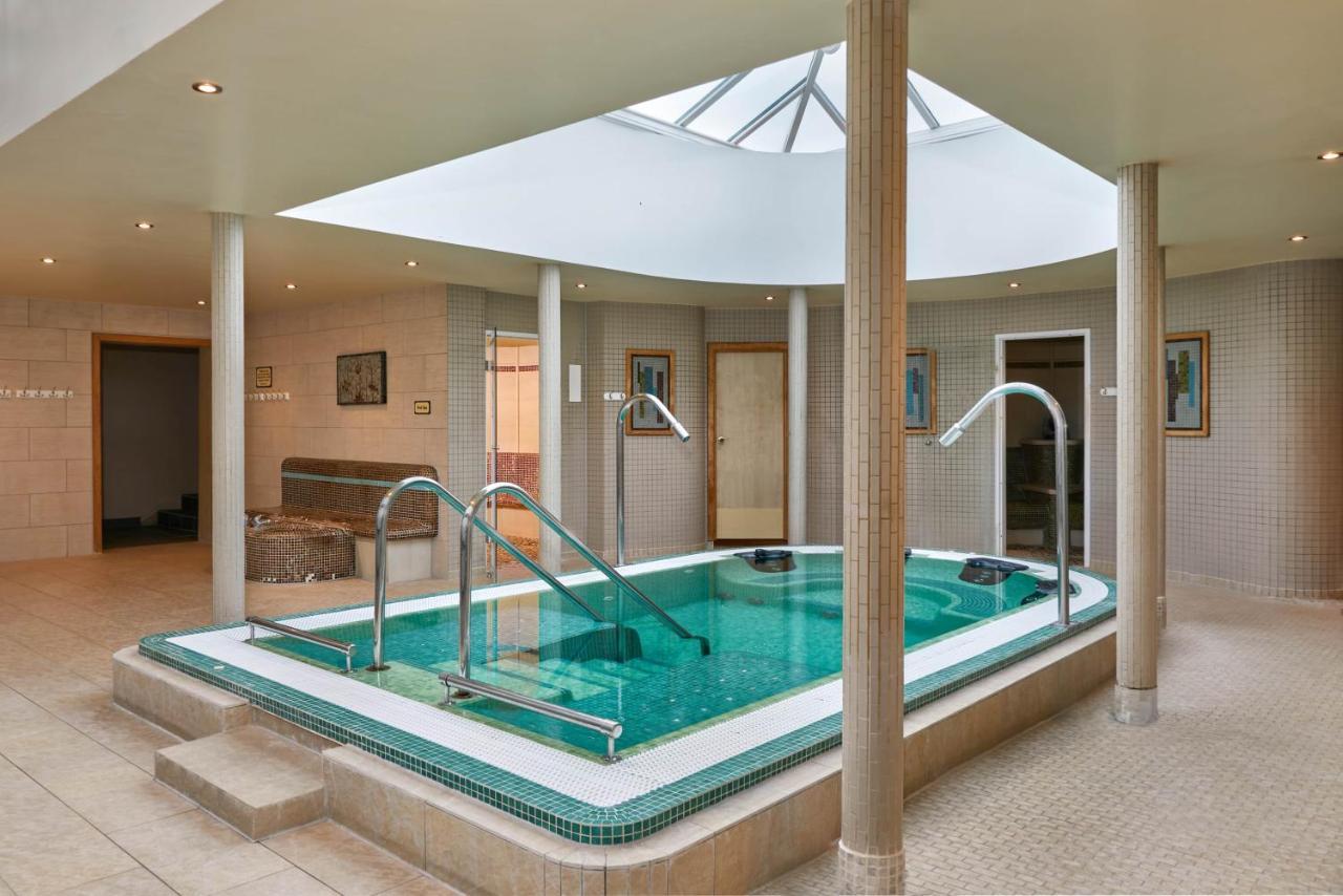 Ufford Park Resort Вудбридж Екстер'єр фото